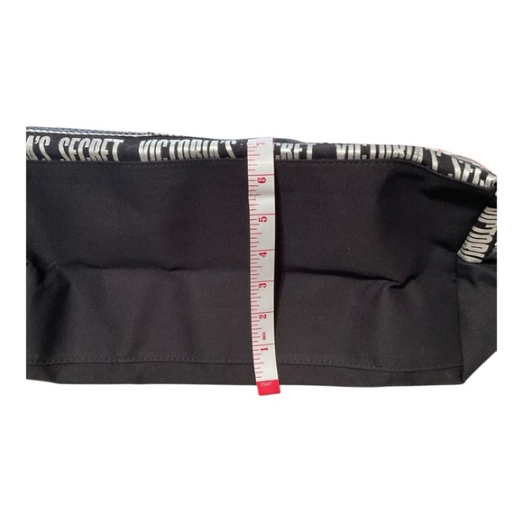 Victoria’s Secret Sequin Tote NWT - Picture 7 of 10